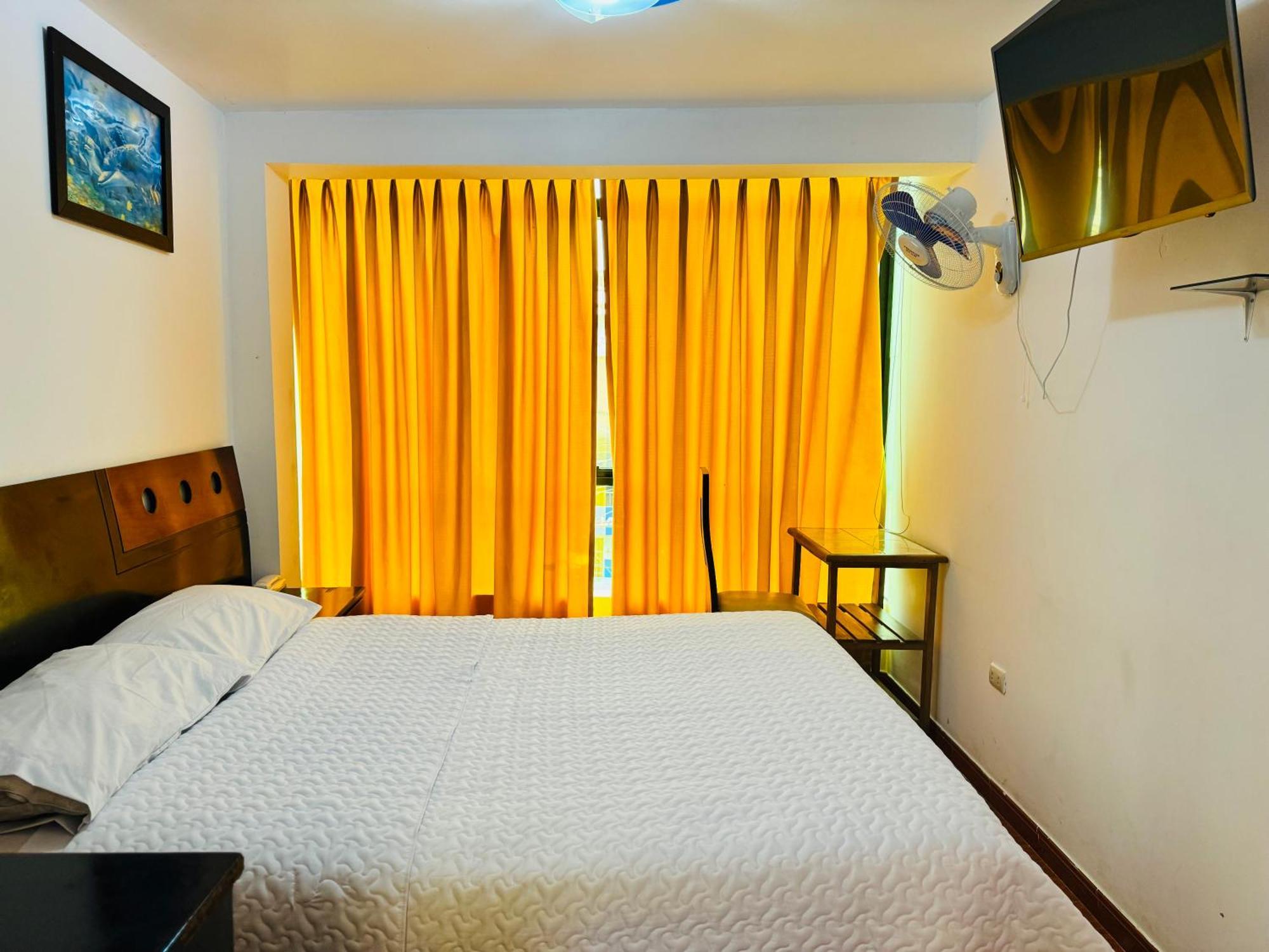 Hotel Puerto Bayovar Mala Zewnętrze zdjęcie