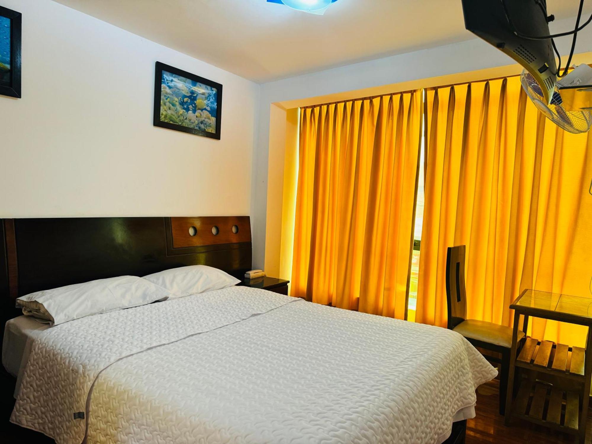 Hotel Puerto Bayovar Mala Zewnętrze zdjęcie